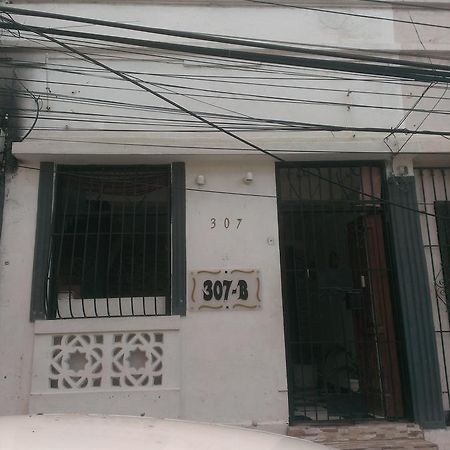 Aarony Hotel Santo Domingo Buitenkant foto