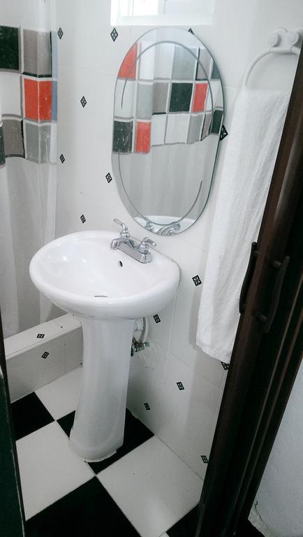 Aarony Hotel Santo Domingo Buitenkant foto