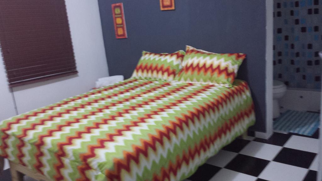 Aarony Hotel Santo Domingo Kamer foto